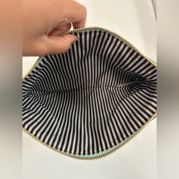 KATE SPADE | pebble Leather Zip Pouch Clutch - Picture 9 of 11